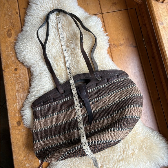 Vintage Brown Woven Leather-Trim Tote - Picture 10 of 11